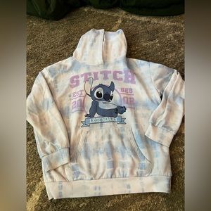 🎈2/20 bundle 
Girls 10/12 lilo and stitch hoodie